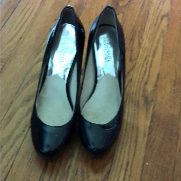 Heels - Picture 6 of 6